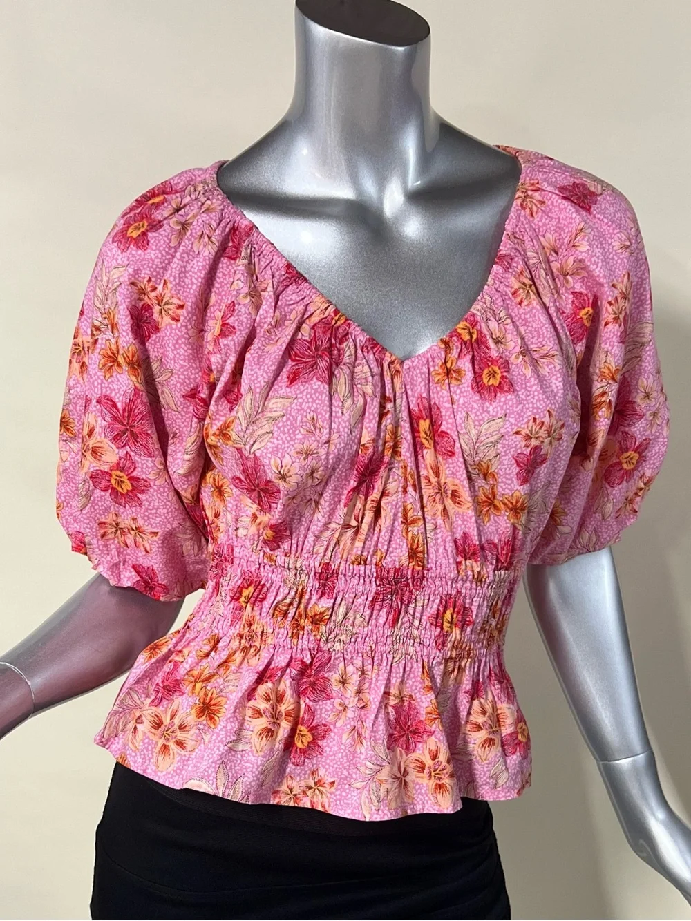 LOFT Pink Floral Puff Sleeve V Neck Blouse Smocked Waist Feminine SMALL PETITE